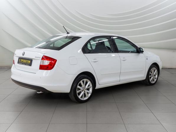 Skoda Rapid I с пробегом 2015 года, цена 1 188 000 рублей, 103249 км, лифтбек, Автокод Объявления