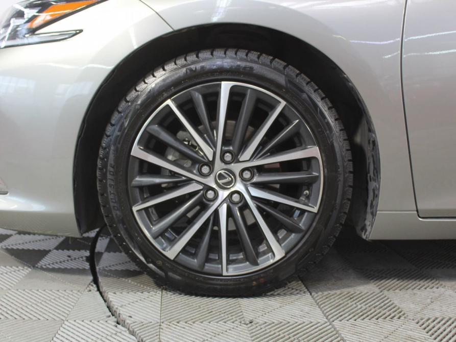 Lexus ES VII Рестайлинг Москва  - изображение 11