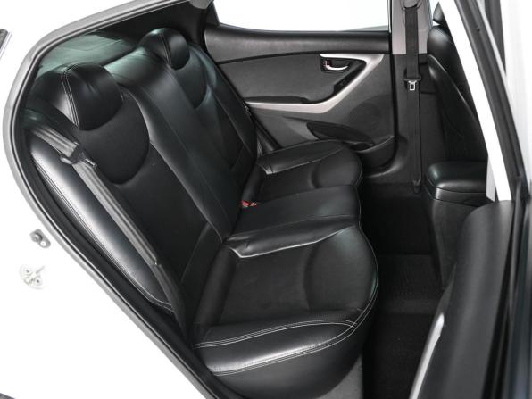 Hyundai Avante V с пробегом 2012 года, цена 1 249 000 рублей, 191349 км, седан, Автокод Объявления