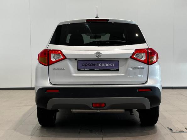 Suzuki Vitara II с пробегом 2017 года, цена 1 550 000 рублей, 174701 км, внедорожник, Автокод Объявления