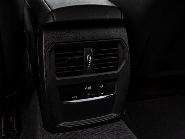 BMW 3 серии VII (G2x) с пробегом 2019 года, цена 3 680 000 рублей, 152607 км, седан, Автокод Объявления