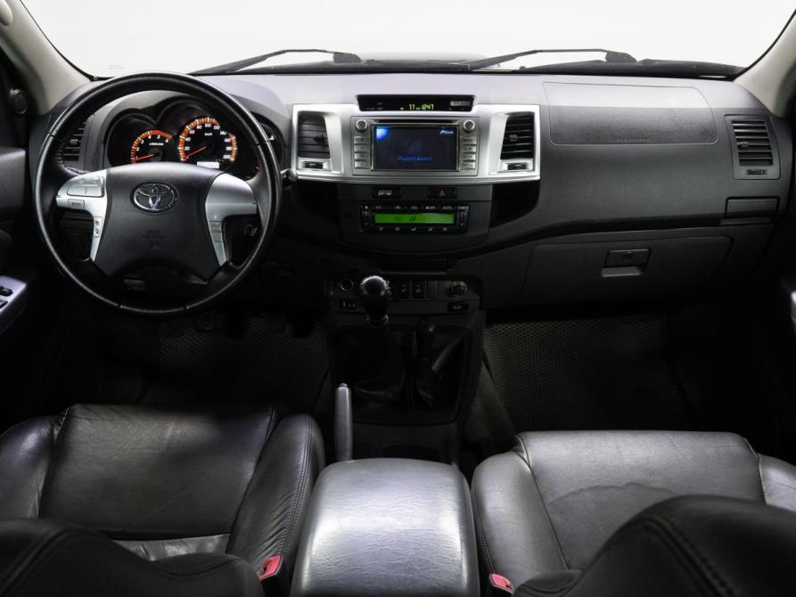 Toyota Hilux VII Рестайлинг Тюмень  - изображение 19