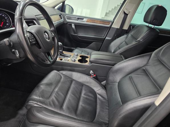 Volkswagen Touareg II Рестайлинг с пробегом 2016 года, цена 3 320 000 рублей, 163700 км, внедорожник, Автокод Объявления