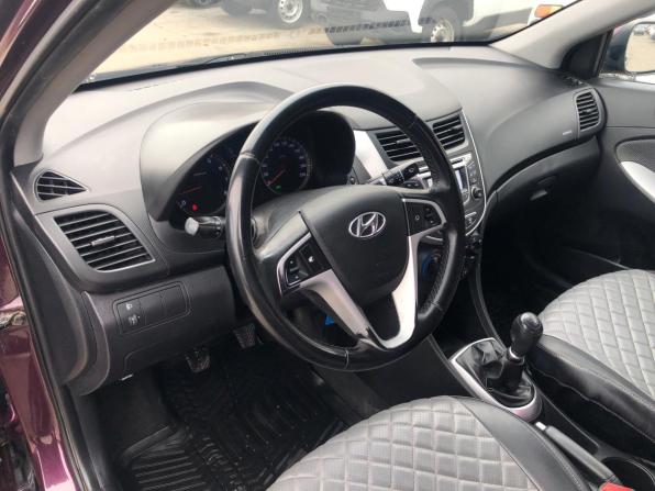 Hyundai Solaris I с пробегом 2013 года, цена 735 000 рублей, 199438 км, седан, Автокод Объявления