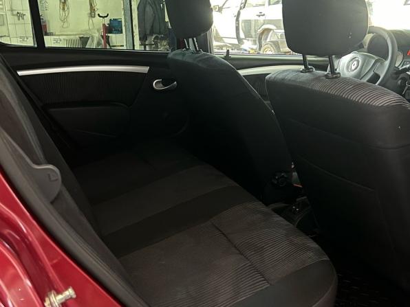 Renault Sandero I с пробегом 2012 года, цена 635 000 рублей, 125157 км, хэтчбек, Автокод Объявления