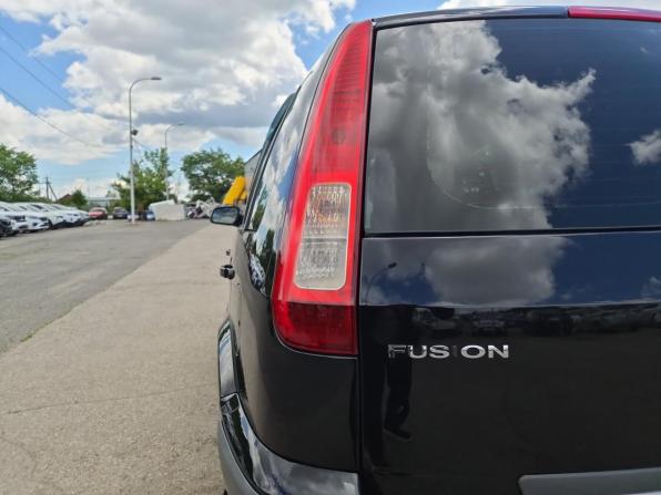 Ford Fusion I Рестайлинг с пробегом 2007 года, цена 480 000 рублей, 136182 км, хэтчбек, Автокод Объявления