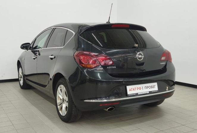 Opel Astra J Рестайлинг с пробегом 2013 года, цена 549 000 рублей, 198050 км, хэтчбек, Автокод Объявления
