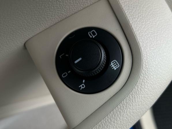 Skoda Octavia III (A7) Рестайлинг с пробегом 2017 года, цена 1 740 000 рублей, 301797 км, универсал, Автокод Объявления