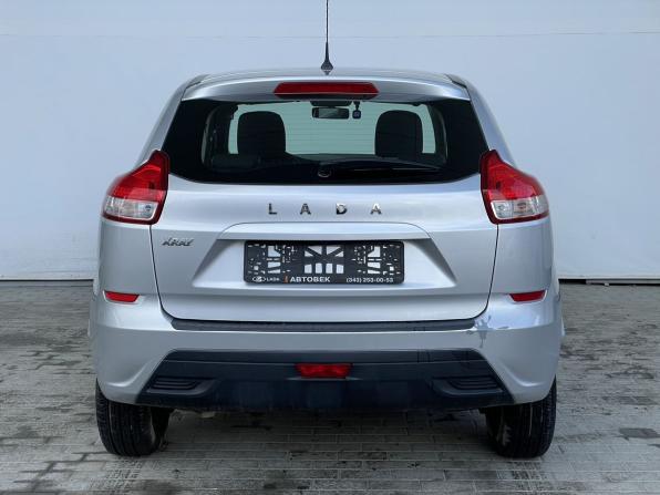 Lada (ВАЗ) XRAY I с пробегом 2020 года, цена 829 000 рублей, 121628 км, хэтчбек, Автокод Объявления