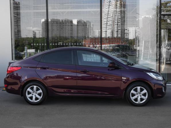 Hyundai Solaris I с пробегом 2012 года, цена 849 000 рублей, 53491 км, седан, Автокод Объявления