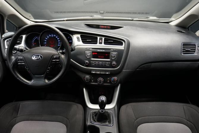 Kia Ceed II с пробегом 2012 года, цена 1 150 000 рублей, 167829 км, хэтчбек, Автокод Объявления