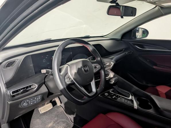 Changan Eado Plus с пробегом 2023 года, цена 1 400 000 рублей, 60701 км, седан, Автокод Объявления