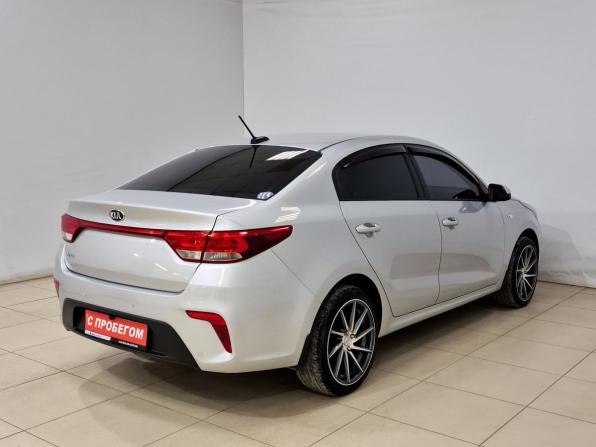 Kia Rio IV с пробегом 2018 года, цена 1 310 000 рублей, 76196 км, седан, Автокод Объявления