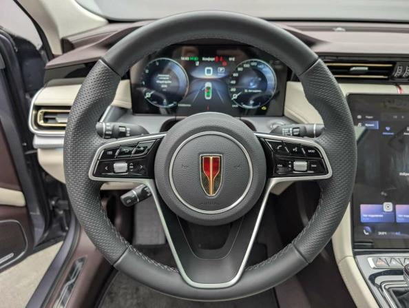 Hongqi H5 II с пробегом 2024 года, цена 3 790 000 рублей, 2234 км, седан, Автокод Объявления