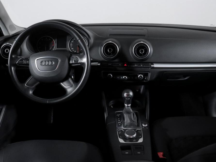 Audi A3 III (8V) Москва  - изображение 12