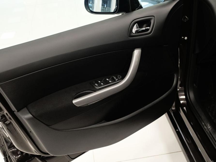 Peugeot 308 I Рестайлинг Самара  - изображение 17