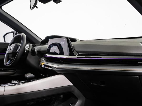 Changan UNI-V I с пробегом 2024 года, цена 2 308 000 рублей, 55483 км, лифтбек, Автокод Объявления