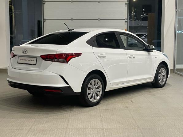 Hyundai Solaris II Рестайлинг с пробегом 2020 года, цена 1 420 000 рублей, 115400 км, седан, Автокод Объявления