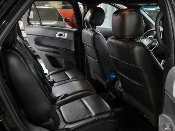 Ford Explorer V с пробегом 2014 года, цена 2 099 000 рублей, 107936 км, внедорожник, Автокод Объявления