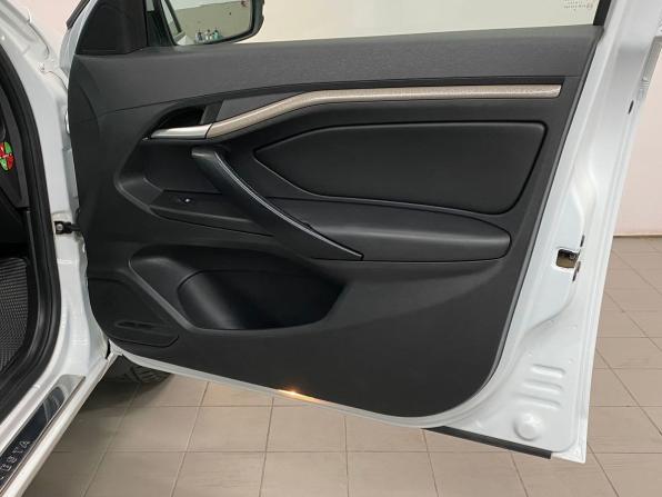 Lada (ВАЗ) Vesta I с пробегом 2019 года, цена 997 000 рублей, 108797 км, универсал, Автокод Объявления