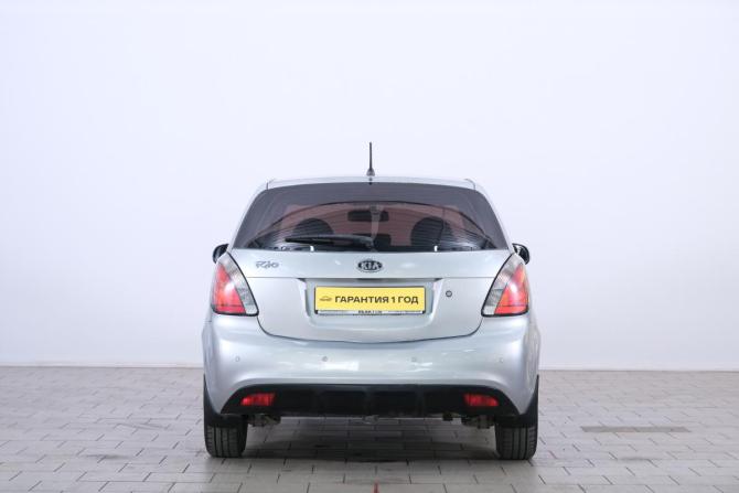 Kia Rio II Рестайлинг с пробегом 2011 года, цена 729 000 рублей, 128000 км, седан, Автокод Объявления