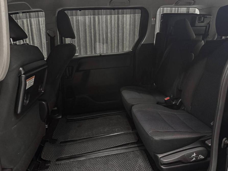 Toyota Noah III (R80) Рестайлинг Красноярск  - изображение 13
