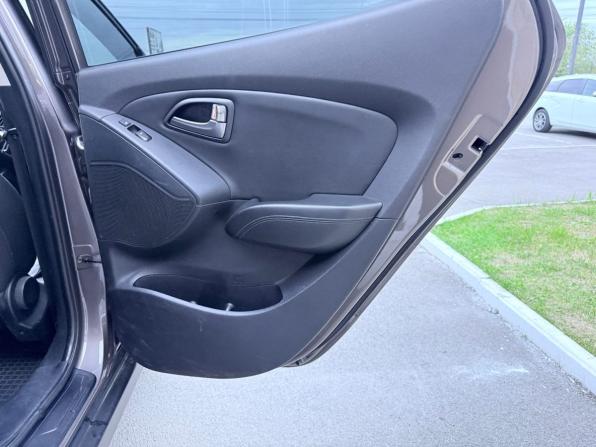 Hyundai ix35 I Рестайлинг с пробегом 2014 года, цена 1 179 000 рублей, 146295 км, внедорожник, Автокод Объявления