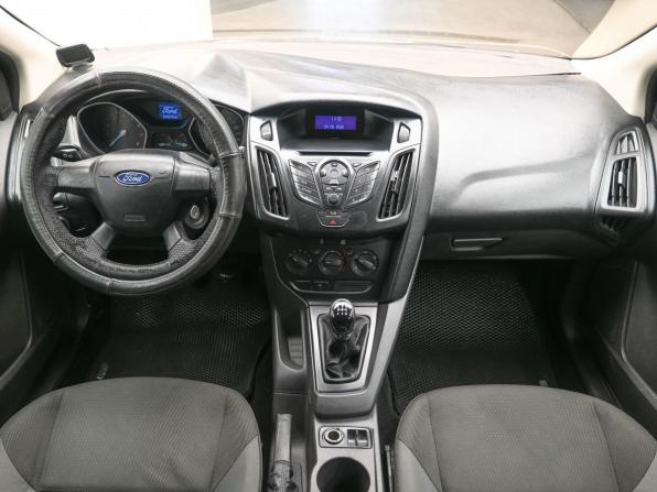 Ford Focus III с пробегом 2012 года, цена 529 000 рублей, 269674 км, седан, Автокод Объявления