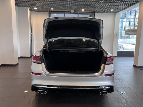 Kia Optima IV Рестайлинг с пробегом 2018 года, цена 1 975 000 рублей, 122630 км, седан, Автокод Объявления
