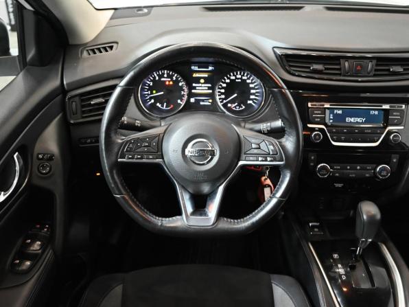 Nissan Qashqai II с пробегом 2019 года, цена 1 950 000 рублей, 123246 км, внедорожник, Автокод Объявления