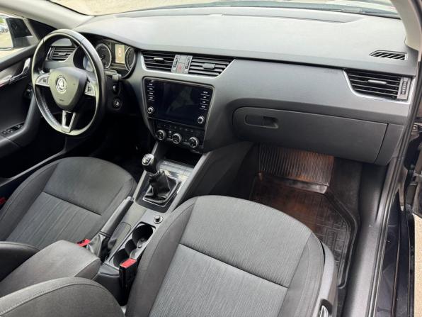 Skoda Octavia III (A7) Рестайлинг с пробегом 2018 года, цена 1 399 000 рублей, 183166 км, лифтбек, Автокод Объявления
