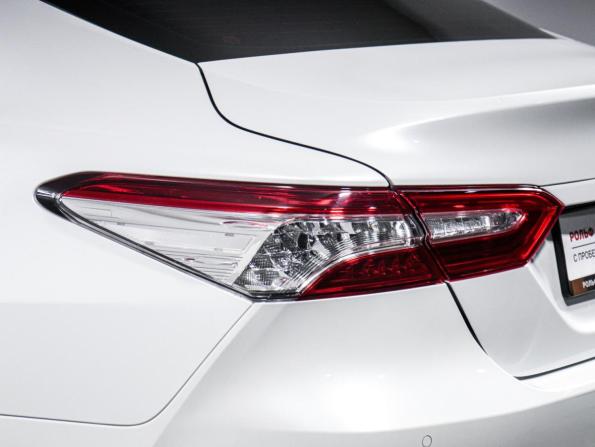 Toyota Camry VIII (XV70) Рестайлинг с пробегом 2021 года, цена 3 399 000 рублей, 57708 км, седан, Автокод Объявления