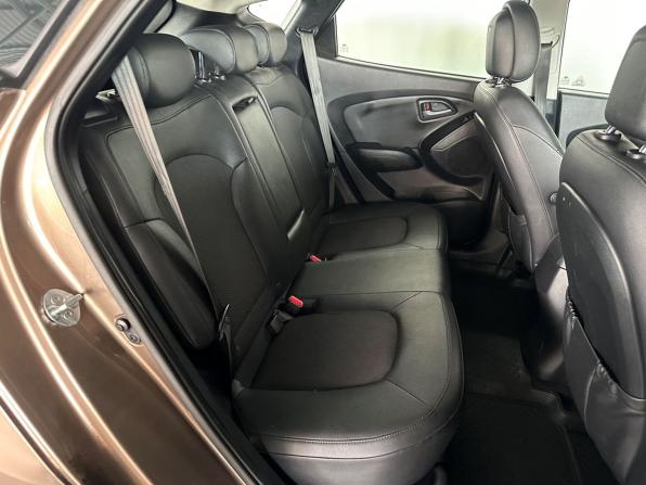 Hyundai ix35 I Рестайлинг с пробегом 2014 года, цена 1 372 000 рублей, 157659 км, внедорожник, Автокод Объявления