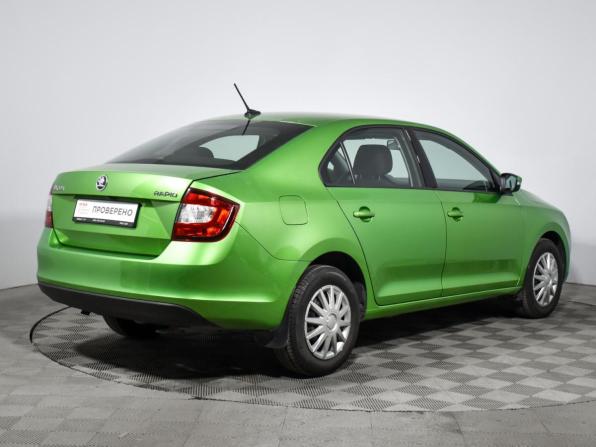 Skoda Rapid I Рестайлинг с пробегом 2018 года, цена 1 040 000 рублей, 120000 км, лифтбек, Автокод Объявления