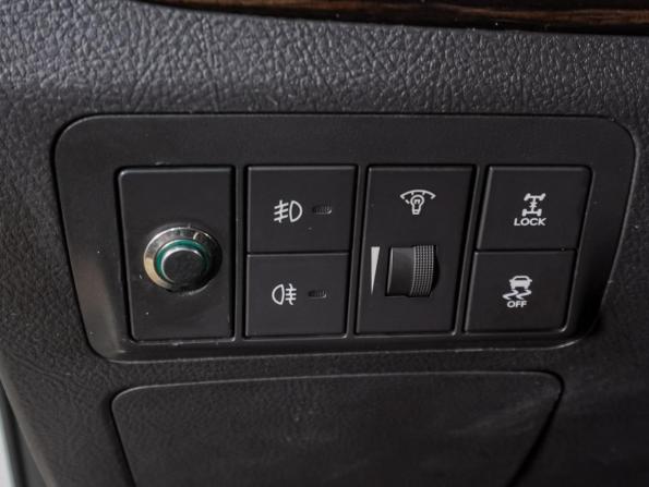 Hyundai Santa Fe II Рестайлинг с пробегом 2011 года, цена 1 459 000 рублей, 125345 км, внедорожник, Автокод Объявления
