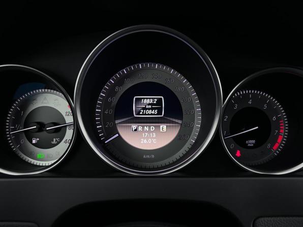 Mercedes-Benz C-Класс III (W204) Рестайлинг с пробегом 2011 года, цена 1 620 000 рублей, 210687 км, седан, Автокод Объявления