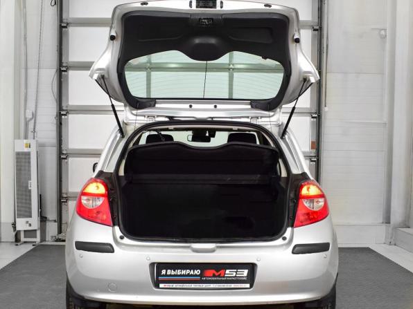 Renault Clio III с пробегом 2006 года, цена 399 995 рублей, 156393 км, хэтчбек, Автокод Объявления