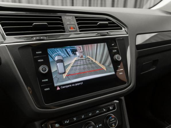 Volkswagen Tiguan II с пробегом 2020 года, цена 3 090 000 рублей, 95595 км, внедорожник, Автокод Объявления