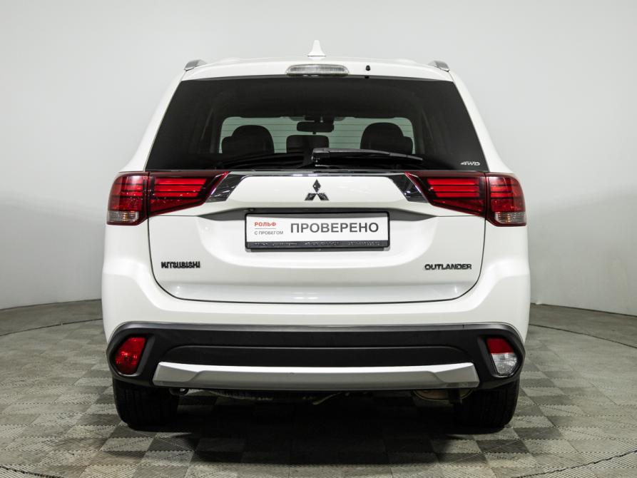 Mitsubishi Outlander III Рестайлинг 2 Санкт-Петербург  - изображение 6