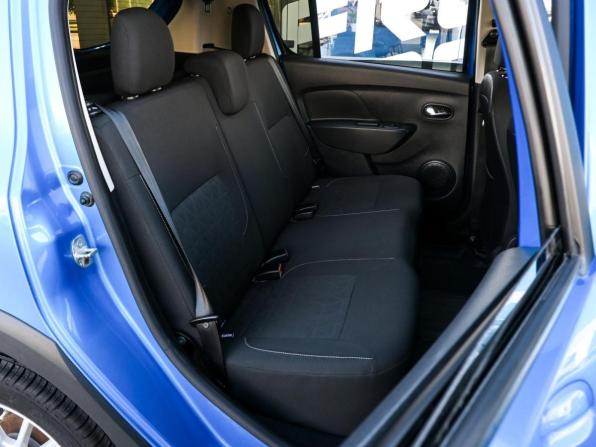Renault Sandero II с пробегом 2015 года, цена 999 000 рублей, 82025 км, хэтчбек, Автокод Объявления