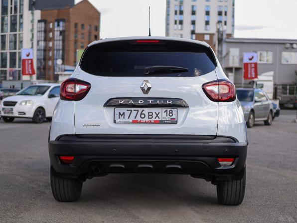 Renault Kaptur I с пробегом 2018 года, цена 1 199 000 рублей, 117680 км, внедорожник, Автокод Объявления