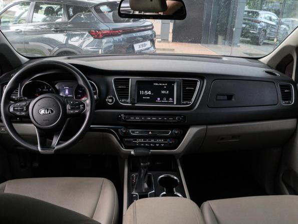 Kia Carnival III с пробегом 2018 года, цена 2 800 000 рублей, 105254 км, минивэн, Автокод Объявления