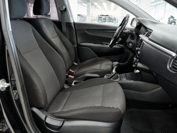 Kia Rio IV с пробегом 2018 года, цена 1 100 000 рублей, 88552 км, седан, Автокод Объявления