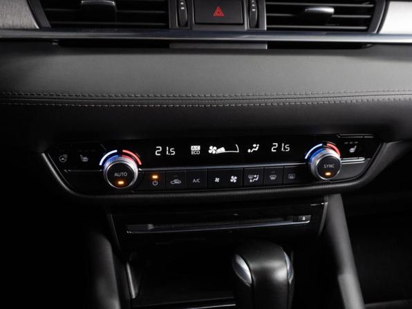 Mazda 6 III (GJ) Рестайлинг 2 с пробегом 2020 года, цена 2 099 000 рублей, 103899 км, седан, Автокод Объявления