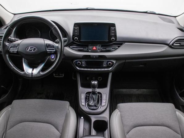 Hyundai i30 III Рестайлинг 2 с пробегом 2022 года, цена 1 870 000 рублей, 69716 км, универсал, Автокод Объявления