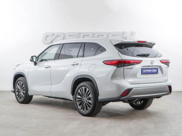 Toyota Highlander IV (XU70) с пробегом 2026 года, цена 5 494 434 рубля, 77 км, внедорожник, Автокод Объявления