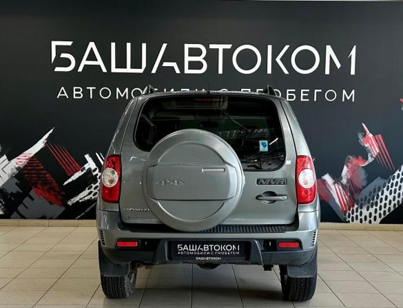 Chevrolet Niva I Рестайлинг с пробегом 2013 года, цена 550 000 рублей, 91825 км, внедорожник, Автокод Объявления