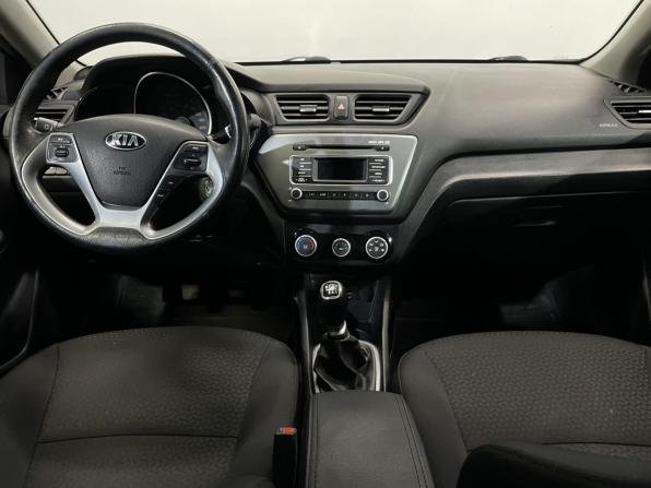 Kia Rio III Рестайлинг с пробегом 2015 года, цена 1 099 000 рублей, 138275 км, седан, Автокод Объявления