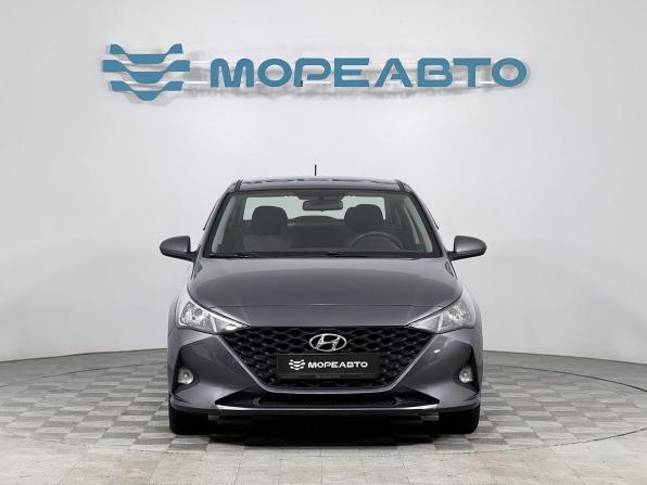 Hyundai Solaris II Рестайлинг с пробегом 2021 года, цена 1 450 000 рублей, 105000 км, седан, Автокод Объявления