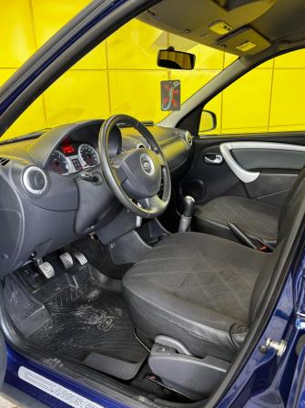 Lada (ВАЗ) Largus I с пробегом 2017 года, цена 849 000 рублей, 135000 км, универсал, Автокод Объявления